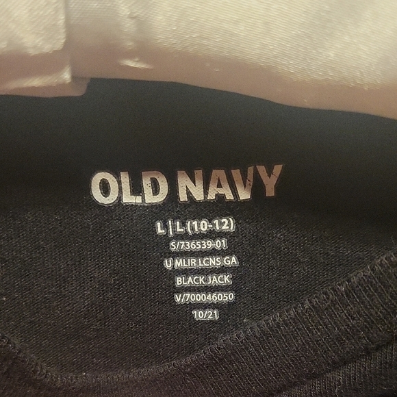 Old Navy "Mincraft Creeper" Black Tee SIZE 10/12 - Picture 2 of 7